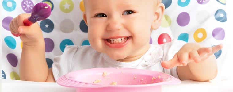 Partagez la diversification de l'alimentation de votre bébé avec vos proches